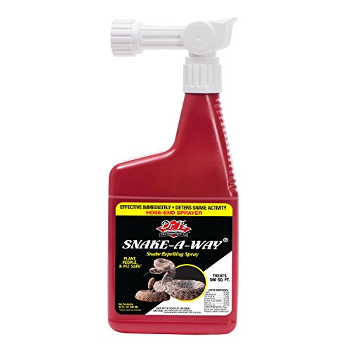 Best Snake Repellent Safe For Dogs Reviews 2022 : How Effective Is It?